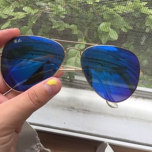 Blue Aviator Ray Bans